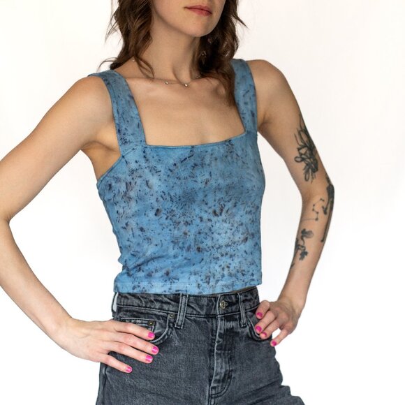 LUSH • Medium • Crop Top • Blue • Sustainable - Picture 9 of 11